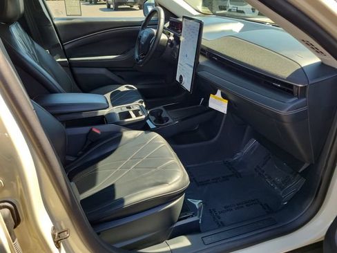 Certified 2025 Ford Mustang Mach-E Select w/ Comfort Package Lite RWD image 16