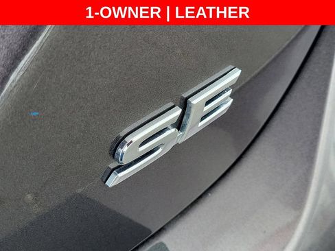 Used 2024 Toyota Camry SE FWD image 10
