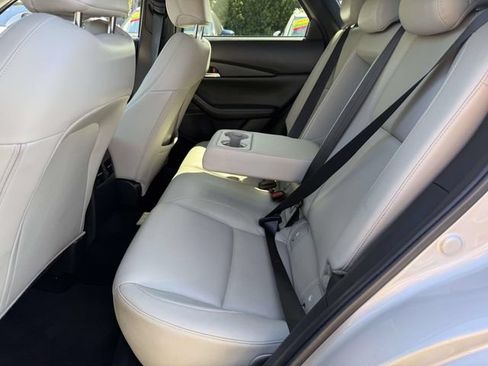 Used 2024 MAZDA CX-30 AWD 2.5 S w/ Preferred Package image 11