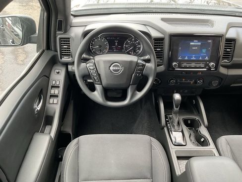 Used 2023 Nissan Frontier SV w/ Midnight Edition Package AWD/4WD image 15