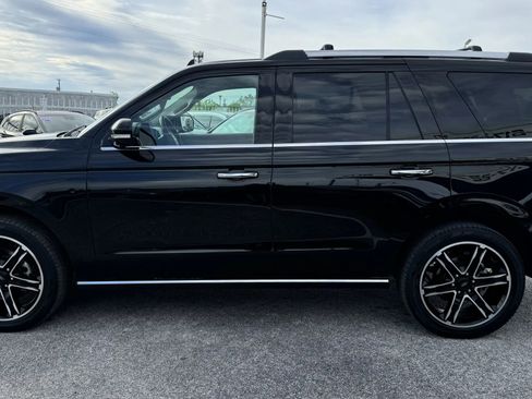 Used 2019 Ford Expedition Limited w/ Texas Edition Package image 7