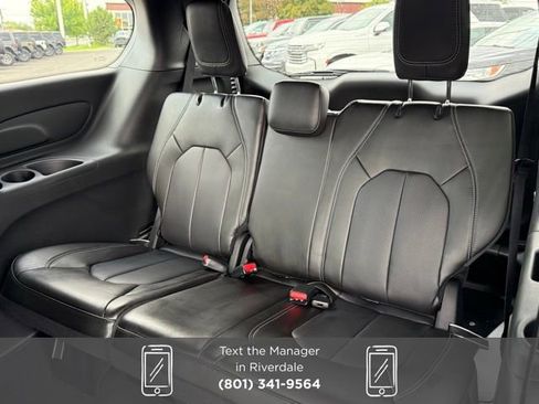 New 2026 Chrysler Pacifica Select w/ S Appearance Package image 24