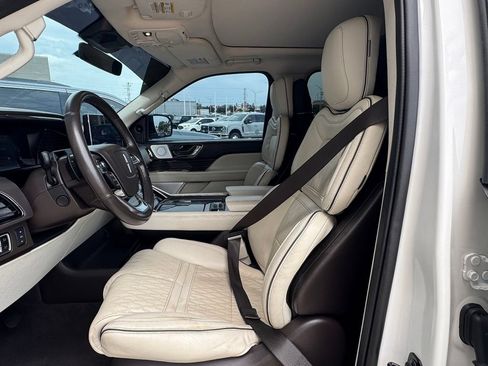 Used 2024 Lincoln Navigator L Black Label AWD/4WD image 21