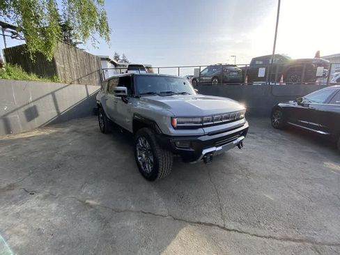 Used 2025 GMC Hummer EV 3X AWD/4WD image 8