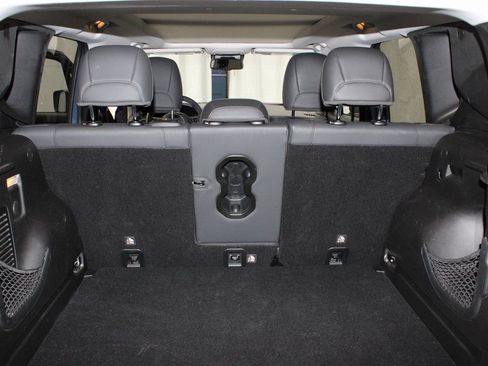 Used 2020 Jeep Renegade Limited w/ LED Lighting Group AWD/4WD image 13