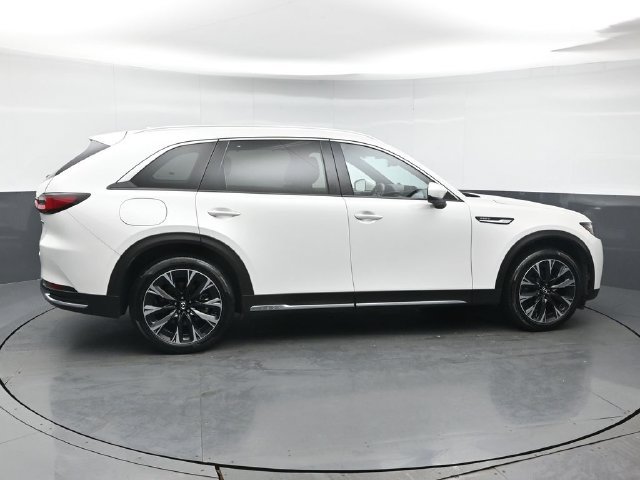 Certified 2024 MAZDA CX-90 Plug-In Hybrid w/ Premium Plus AWD/4WD image 6