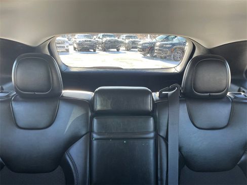 Used 2019 Jeep Cherokee Latitude Plus w/ Cold Weather Group image 40