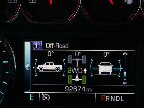 Used 2018 Chevrolet Silverado 1500 LT w/ All Star Edition RWD image 27