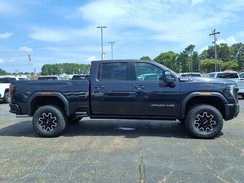 New 2026 GMC Sierra 2500 AT4X AWD/4WD image 3