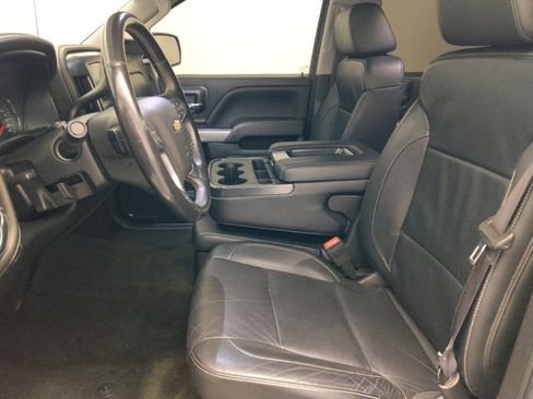 Used 2017 Chevrolet Silverado 1500 LTZ Z71 w/ LTZ Plus Package AWD/4WD image 17