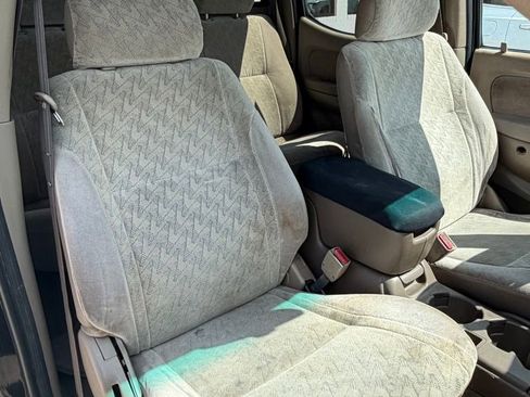Used 2002 Toyota Tacoma PreRunner RWD image 21