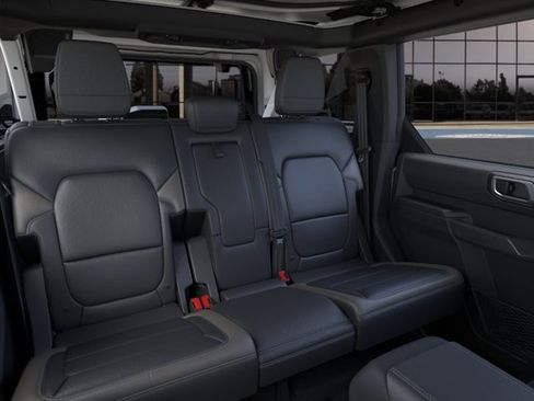 New 2026 Ford Bronco Outer Banks AWD/4WD image 11