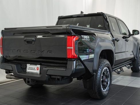 Used 2024 Toyota Tacoma TRD Off-Road AWD/4WD image 4