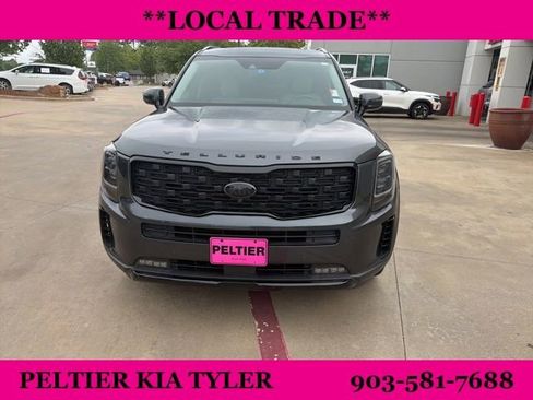 Certified 2021 Kia Telluride SX w/ Nightfall Edition Package image 2