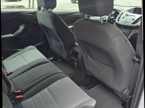 Used 2017 Ford Escape S FWD image 8