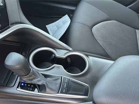 Used 2024 Toyota Camry LE image 19