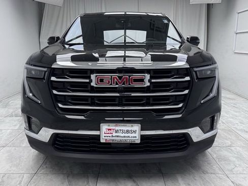 Used 2024 GMC Acadia Elevation image 3