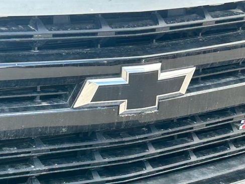 Used 2019 Chevrolet Silverado 1500 LT Trail Boss AWD/4WD image 11