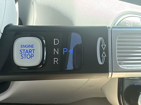 Used 2026 Hyundai Palisade SEL image 23