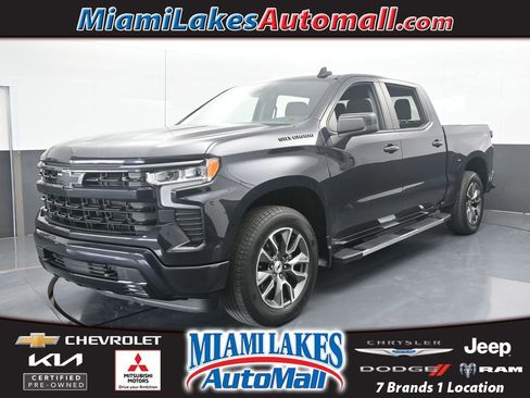 Used 2022 Chevrolet Silverado 1500 RST image 1