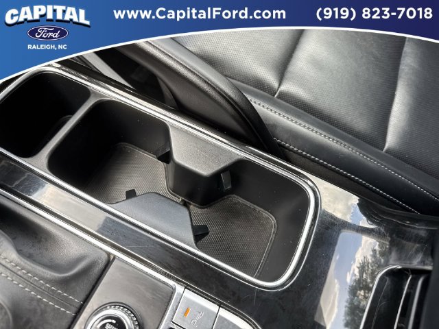 Used 2025 Kia Telluride S FWD image 32
