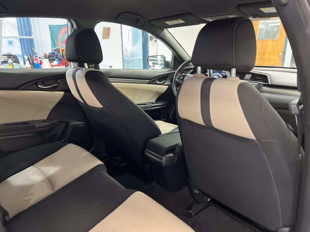 Used 2017 Honda Civic Sport image 36