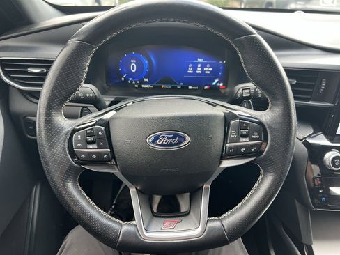 Used 2022 Ford Explorer ST w/ Equipment Group 401A image 18