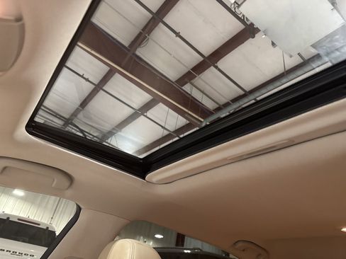 Used 2018 INFINITI Q70 L 3.7 image 14