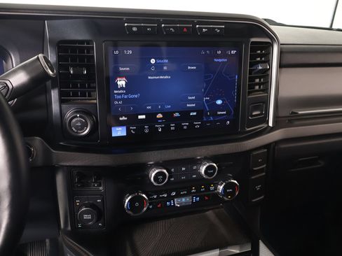 Used 2024 Ford F250 Platinum AWD/4WD image 5