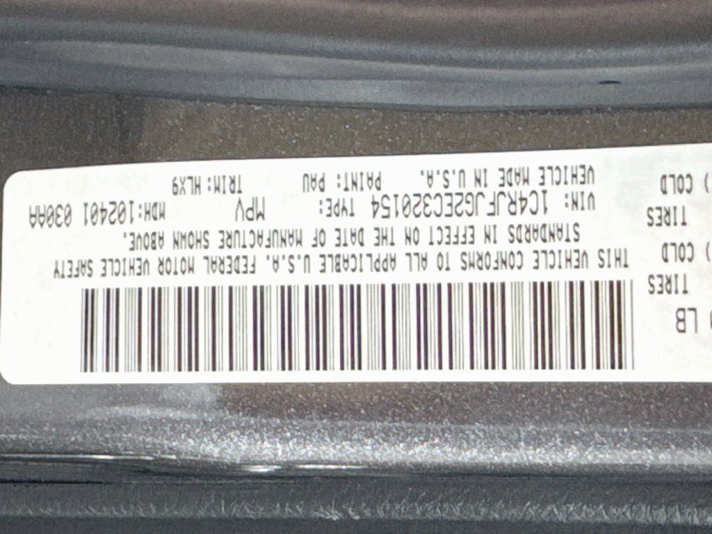 Used 2014 Jeep Grand Cherokee Summit AWD/4WD image 41