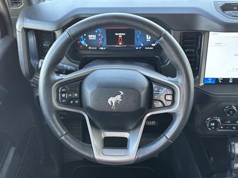 Certified 2025 Ford Bronco Badlands image 9