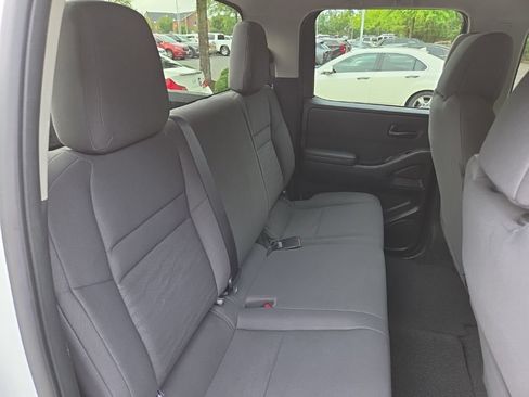 Certified 2024 Nissan Frontier S w/ Technology Package RWD image 37