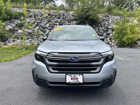Certified 2026 Subaru Forester Premium w/ Premium/Limited Package AWD/4WD image 3