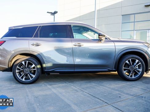 Certified 2025 INFINITI QX60 Luxe w/ Vision Package image 8