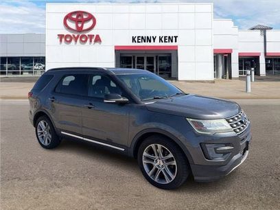 Used 2017 Ford Explorer XLT w/ Equipment Group 202A