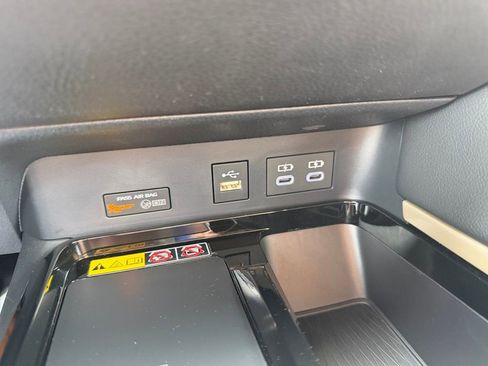 Used 2026 Toyota Camry XSE FWD image 27