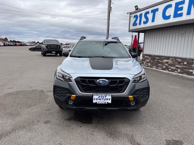 Used 2024 Subaru Outback Wilderness AWD/4WD image 2