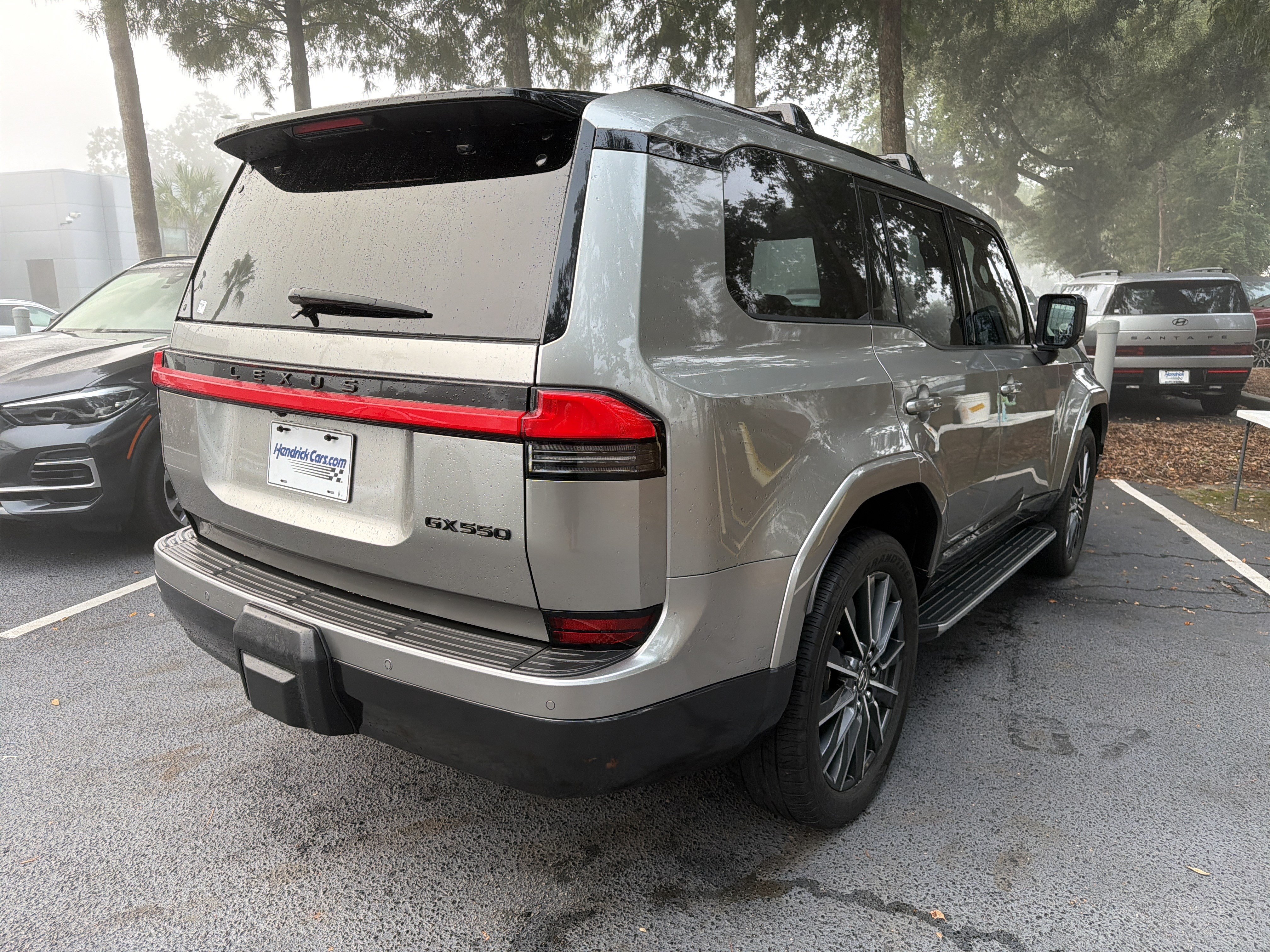 Used 2025 Lexus GX 550 w/ Cold Area Package AWD/4WD image 9