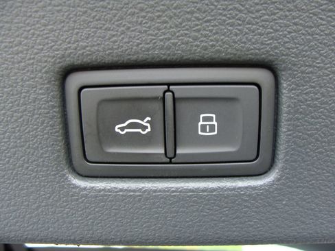 Used 2020 Audi A7 3.0T Premium Plus image 40