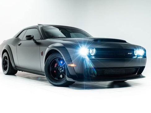 Used 2018 Dodge Challenger SRT Demon RWD image 5