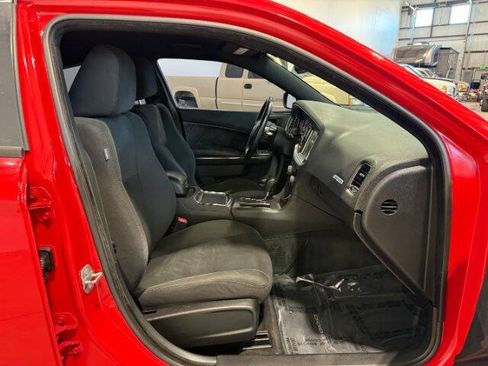 Used 2014 Dodge Charger R/T w/ Blacktop Package RWD image 15