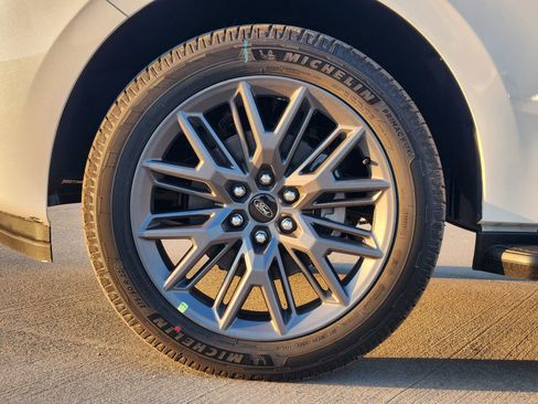 New 2026 Ford Expedition Max Platinum w/ Stealth Appearance Package image 11