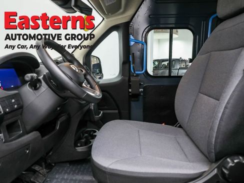 Used 2024 RAM ProMaster 3500 image 14