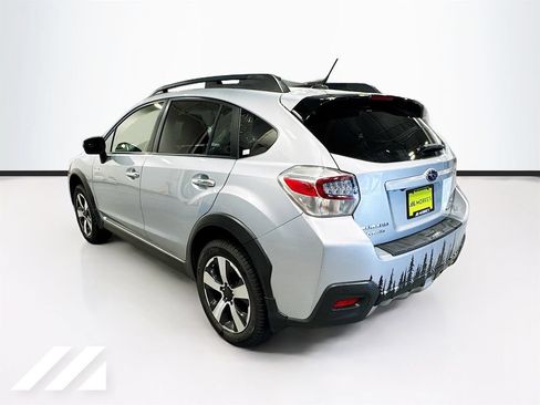 Used 2015 Subaru Crosstrek Touring w/ Popular Package #2 AWD/4WD image 6