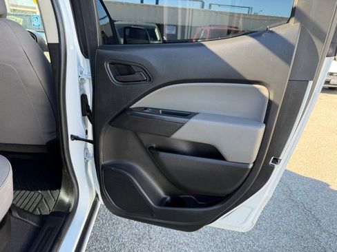 Used 2020 Chevrolet Colorado W/T w/ WT Convenience Package image 36