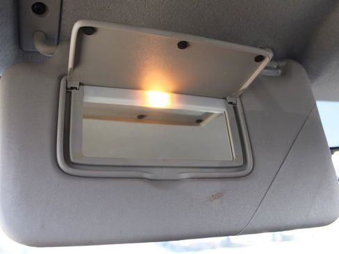 Used 2019 Nissan Kicks SR w/ SR Premium Package image 42