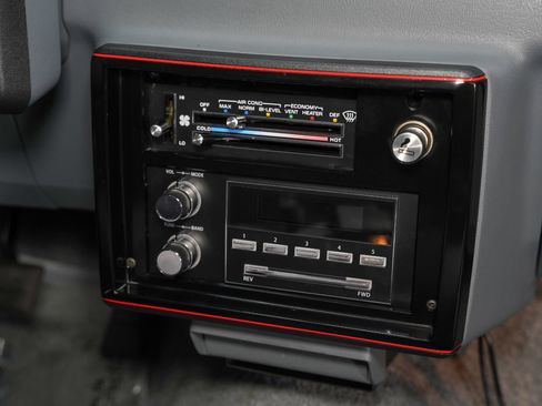 Used 1988 Chevrolet Monte Carlo SS RWD image 30