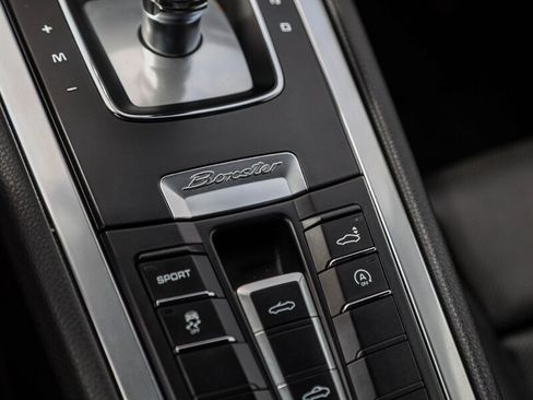 Used 2014 Porsche Boxster RWD image 31