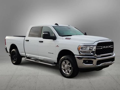 Used 2024 RAM 2500 Big Horn w/ Off Road Package image 2