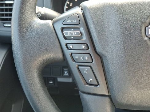 Certified 2024 Nissan Frontier S w/ Technology Package AWD/4WD image 23
